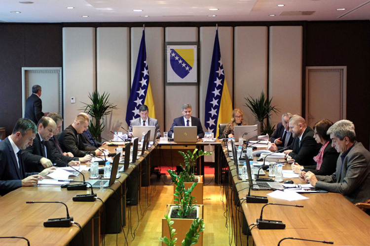 Spas za istrage u rukama ministara
