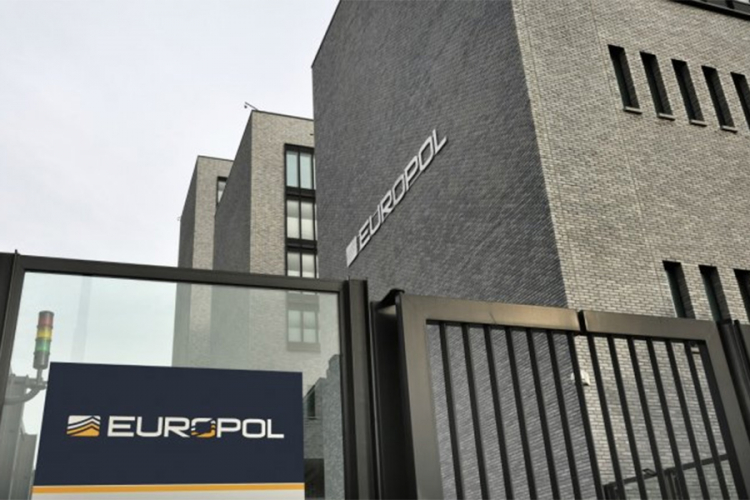 Evropol: Na strani ID borilo se 800 ljudi sa zapadnog Balkana