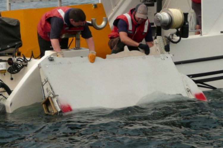 Australijanac tvrdi da je pronašao olupinu MH 370: Na njoj su rupe od metaka