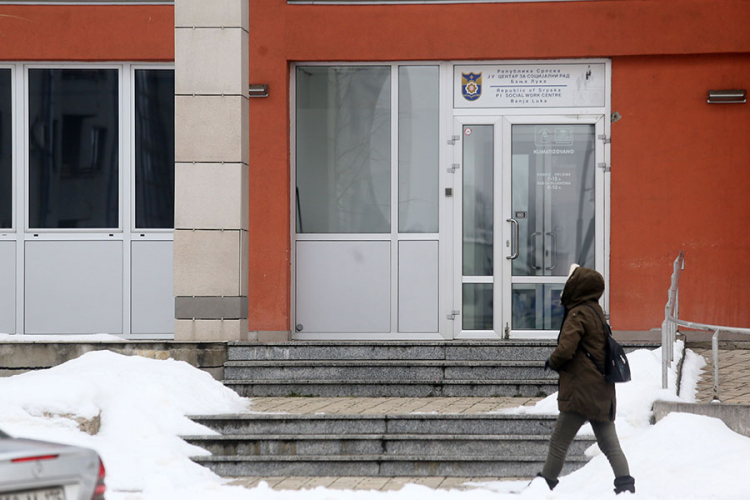 Raspisan novi konkurs za izbor direktora Centra za socijalni rad