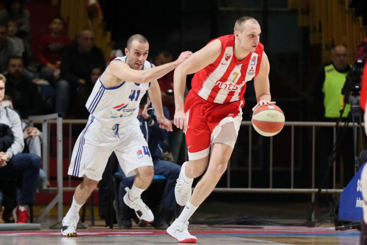 Zvezda se okreće Mornaru