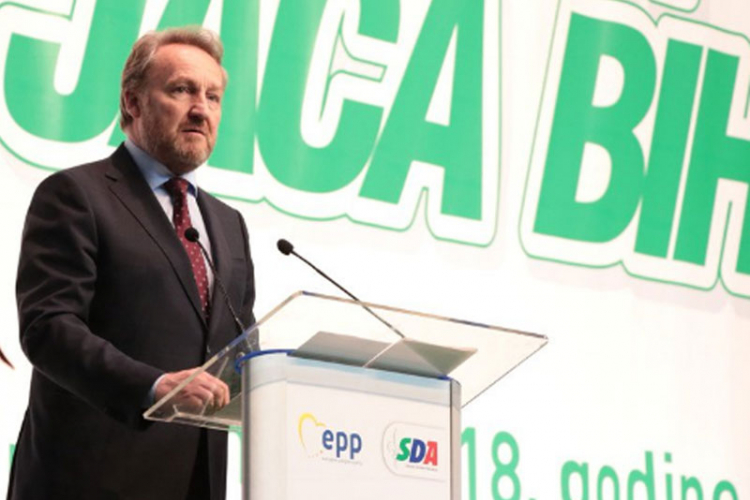 Izetbegović: Dodik cijepa BiH, Vučić promjenio retoriku