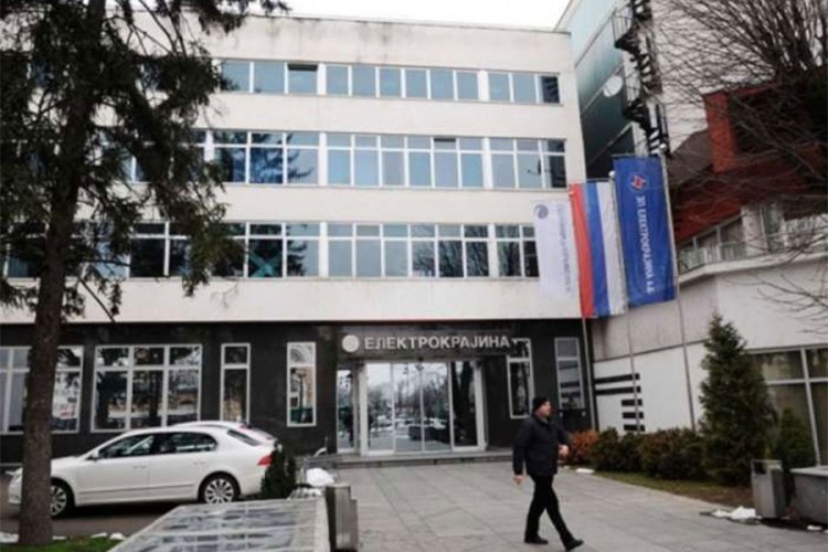 "Elektrokrajini" nekretnina u Lukoranu