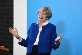 Poraz Mejove, usvojene izmjene zakona o Brexitu