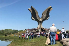Predstavnici SNV-a i antifašističkih udruženja odali počast žrtvama
