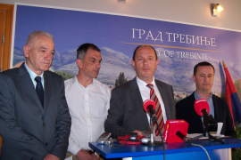Trebinje stipendira djecu bez roditelja