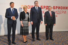 Vučić u Skoplju "hladno" s Kolindom