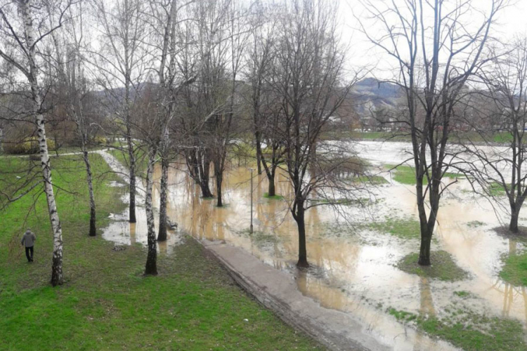 Izlila se Bosna u nekim naseljima u Zenici, Žepču i Kaknju