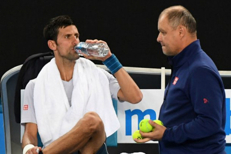 Đoković traži trenera, Vajda prvi pik