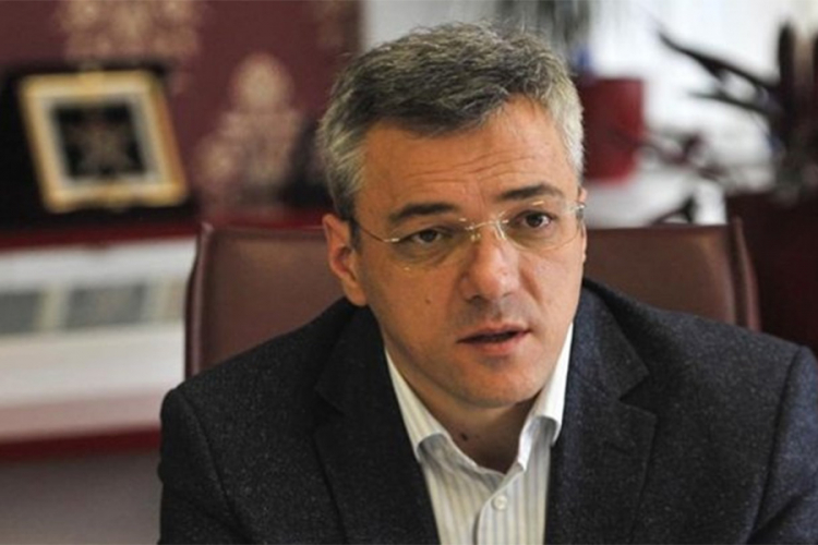 "Veće plate za vojnike nisu sporne, pitanje kako obezbjediti novac"