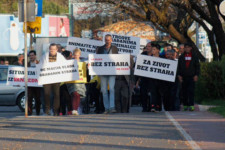 Protest u Podgorici: Omogućite nam siguran život