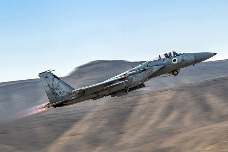 Dva izraelska aviona F-15 napala aerodrom u Siriji