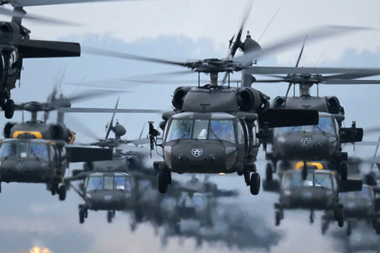 Hrvatska nabavlja eskadrilu američkih borbenih helikoptera Black Hawk