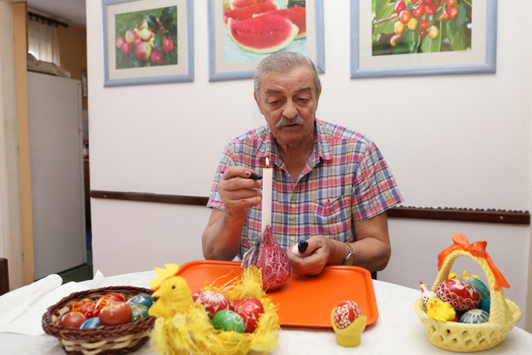 Banjalučanin ukrašava jaja već 30 godina