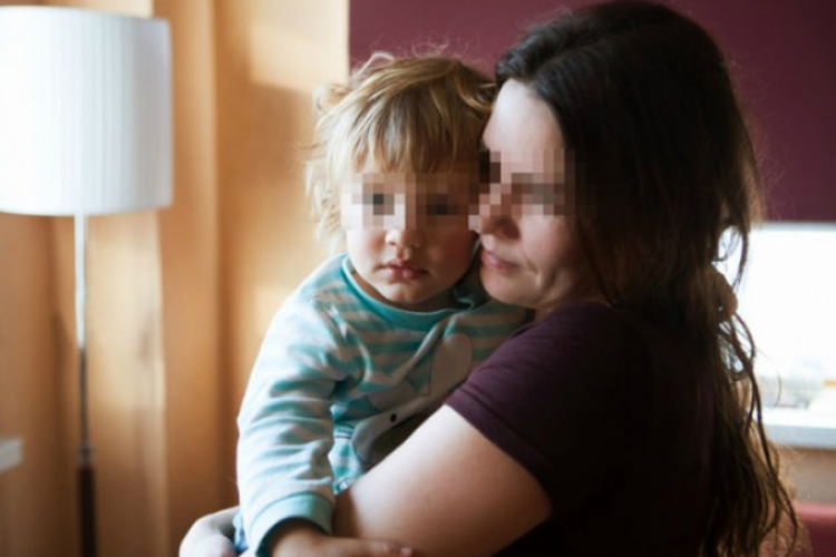 Majka pokušala da proda sina trgovcima organima
