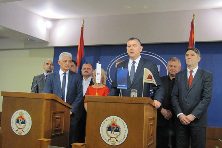 Potpisan sporazum o koaliciji NS, SNS i partije "Sloboda"