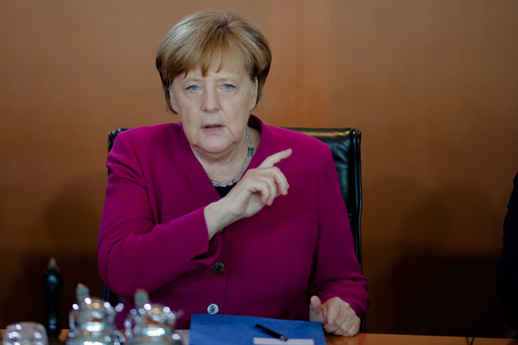 Merkel i Kurc: Nema vojnog rješenja za Siriju