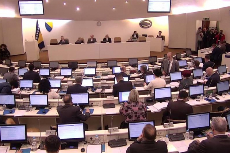 Hitna sjednica Parlamenta BiH o izvještaju Evropske komisije za BiH