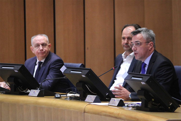 Tadić: Svako pitanje ima rok trajanja