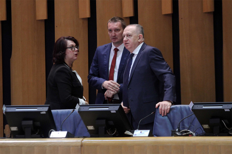 Čolak: Moje prisustvo govori da Hrvati ne bojkotuju sjednicu