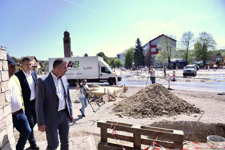 Do kraja maja završetak kružne raskrsnice na Rebrovcu