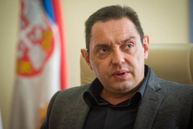 Vulin: Krstičević u pravu, mi smo dva sveta, ja sam antifašista