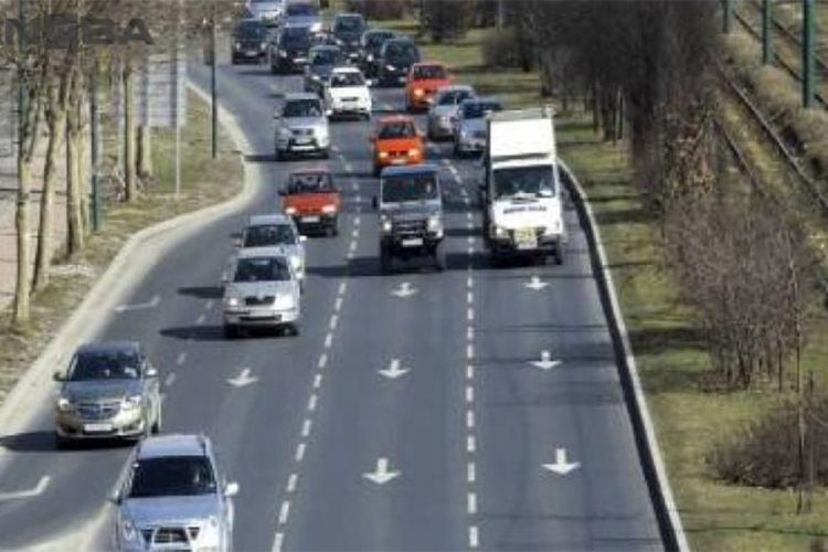 Očekuju se gužve na putevima zbog prvomajskih praznika