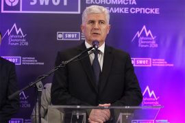 Čović optimista pred današnje razgovore stranačkih lidera