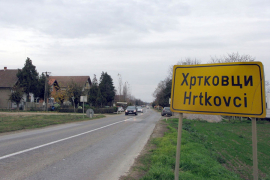Blokirani svi prilazi Hrtkovcima