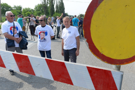 Blokirani prilazi Hrtkovcima, prolaz samo uz ličnu kartu