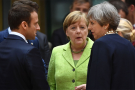 Mej, Merkel, Makron: SAD da se uzdrže od daljih akcija