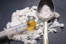Uhapšeni dileri, zaplijenjeni heroin i municija