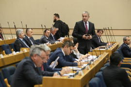 Opozicija tražila smjenu Lukača