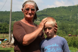 Devetogodišnji dječak koji živi s bakom od humanih ljudi dobio ...