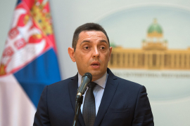 Vulin: Albanci sada napadaju i bebe