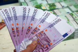 Većina Italijana podržava upotrebu evra