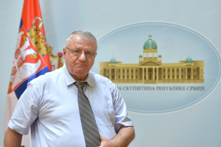 Šešelj: Idemo u Hrtkovce bez obzira na pravni ishod