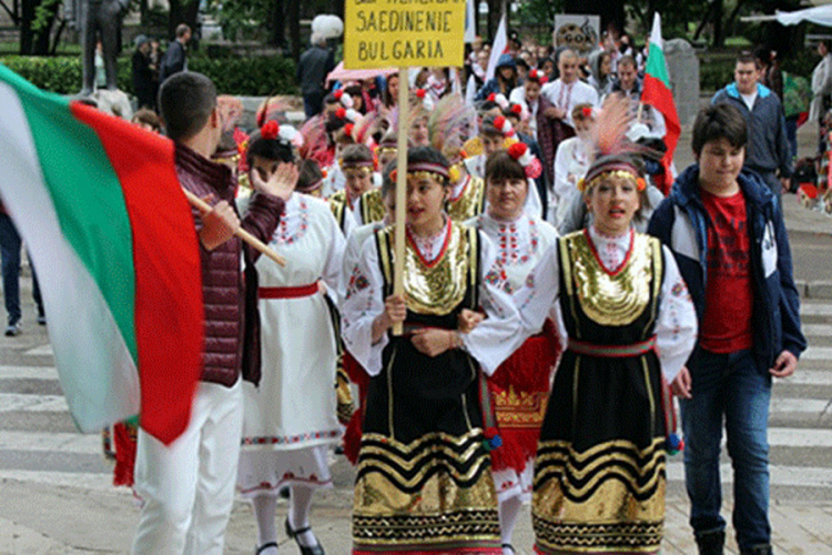 Veče u znaku igre, pjesme i trubača