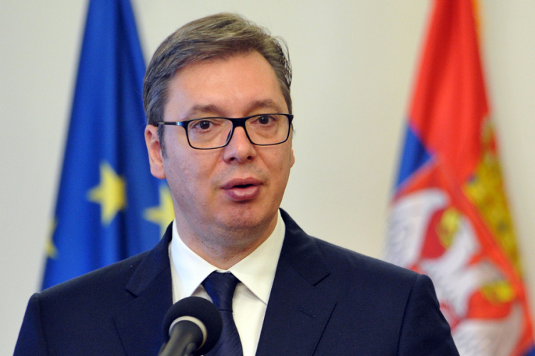 Vučić: Država zabranila sve skupove u Hrtkovcima