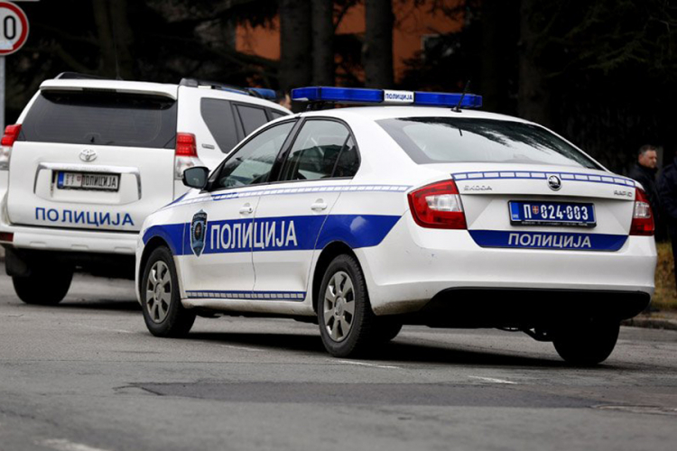 Povrijeđeni biciklista i trudnica