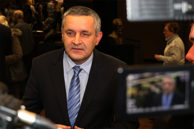 Linta: EU da traži od Hrvatske da ukine pokroviteljstvo ustaštvu