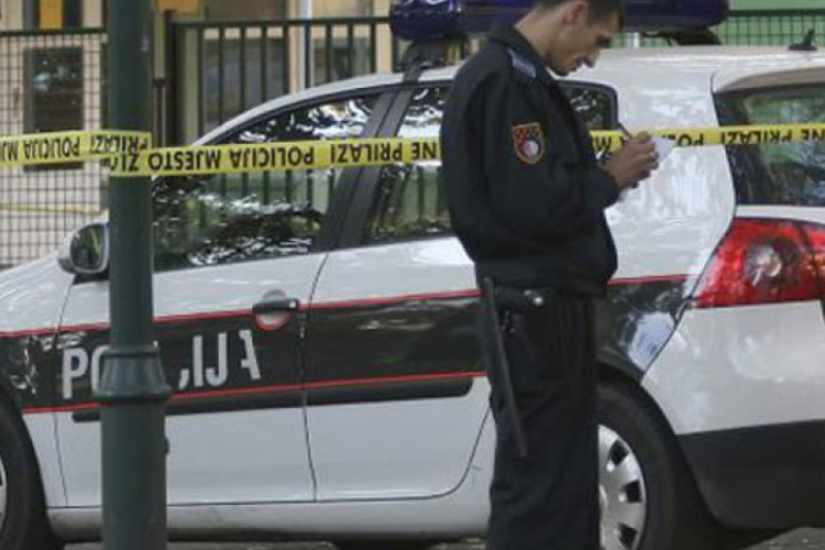 Bivšem ljubavniku zapalila garderober