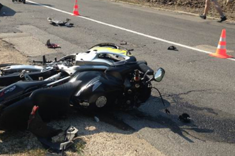 Motociklista povrijeđen u slijetanju s puta