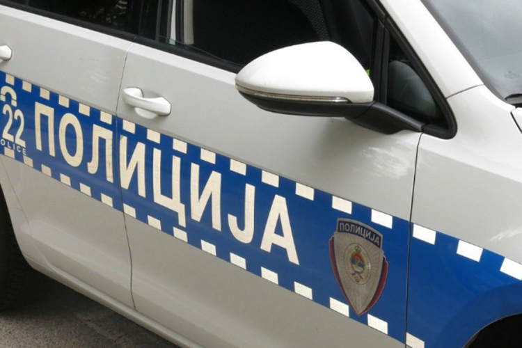 Trebinjac teško povrijeđen u prevrtanju forda