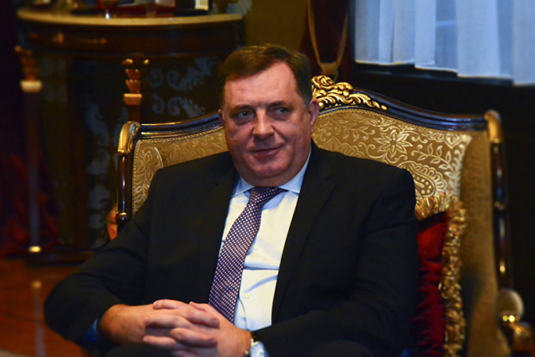 Dodik ide na Mundijal: Podrška "orlovima" protiv Brazila