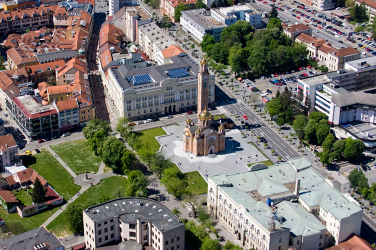 Pismo čitalaca: Banjaluka rame uz rame s centrima regiona