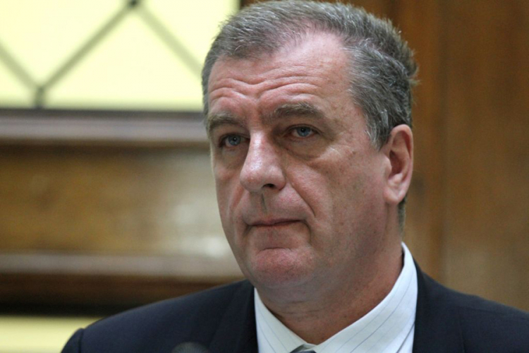 Ugledni profesor dobio upozorenje pred otkaz: Tvrdi da ga lažno optužuju