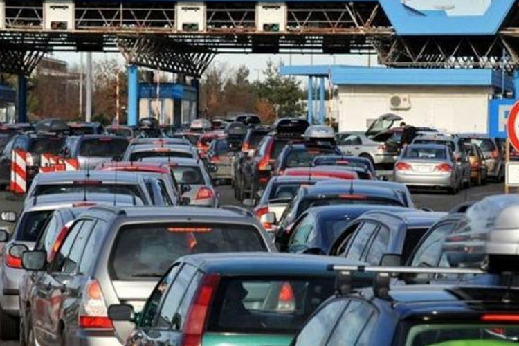 Velike gužve u Gradišci, preporuka da se koriste drugi prelazi