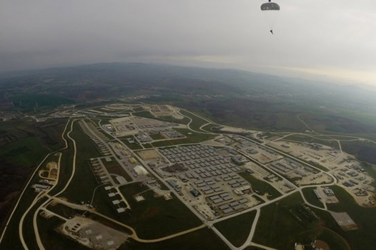 U bazi na Kosovu pronađeno tijelo američkog vojnika