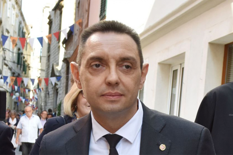 Vulin: Malo je naroda kao srpski koji znaju koliko vrijedi mir